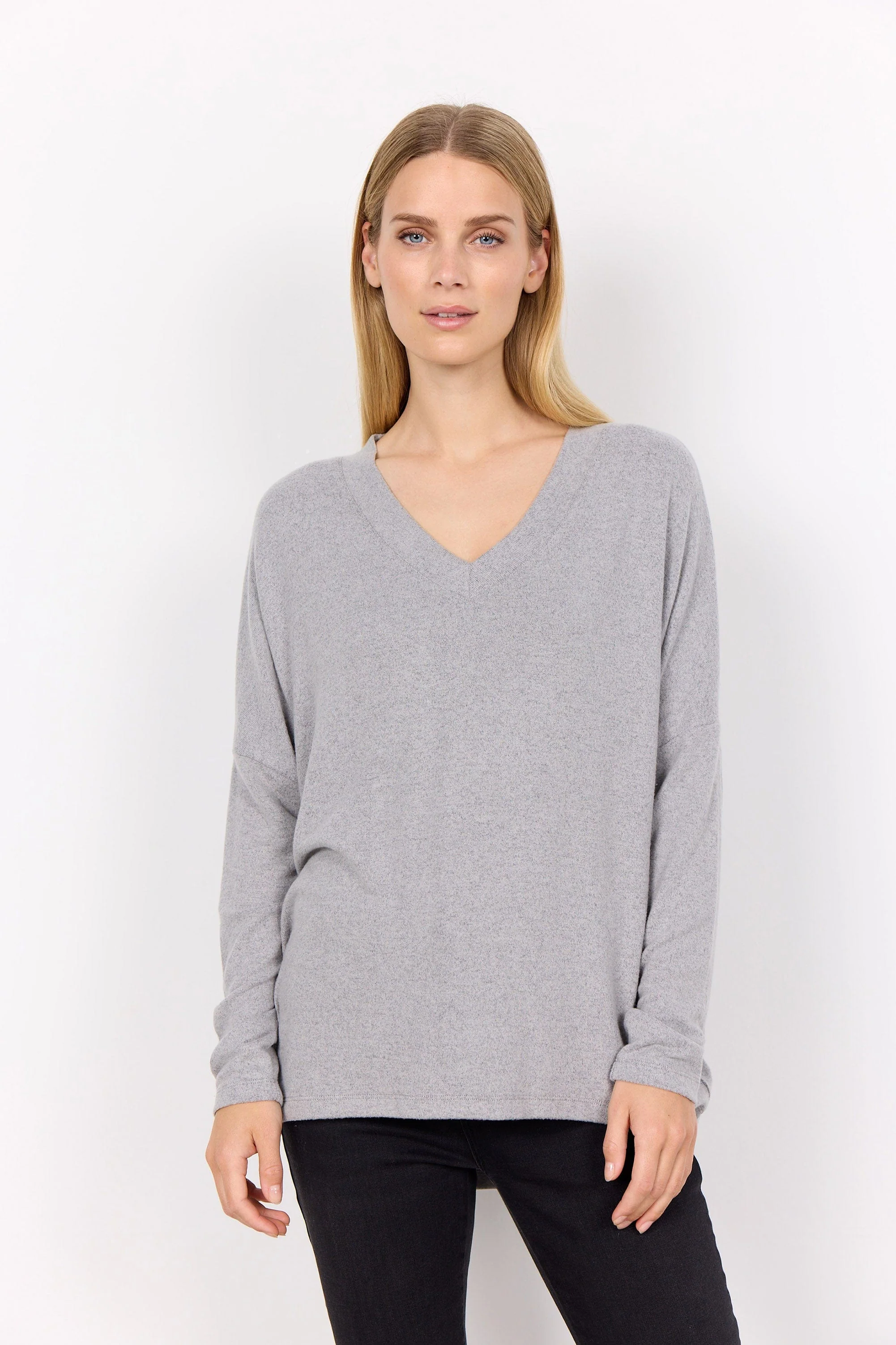 Biara Supersoft V-Neck Jumper - Mid Grey Melange - Image 5