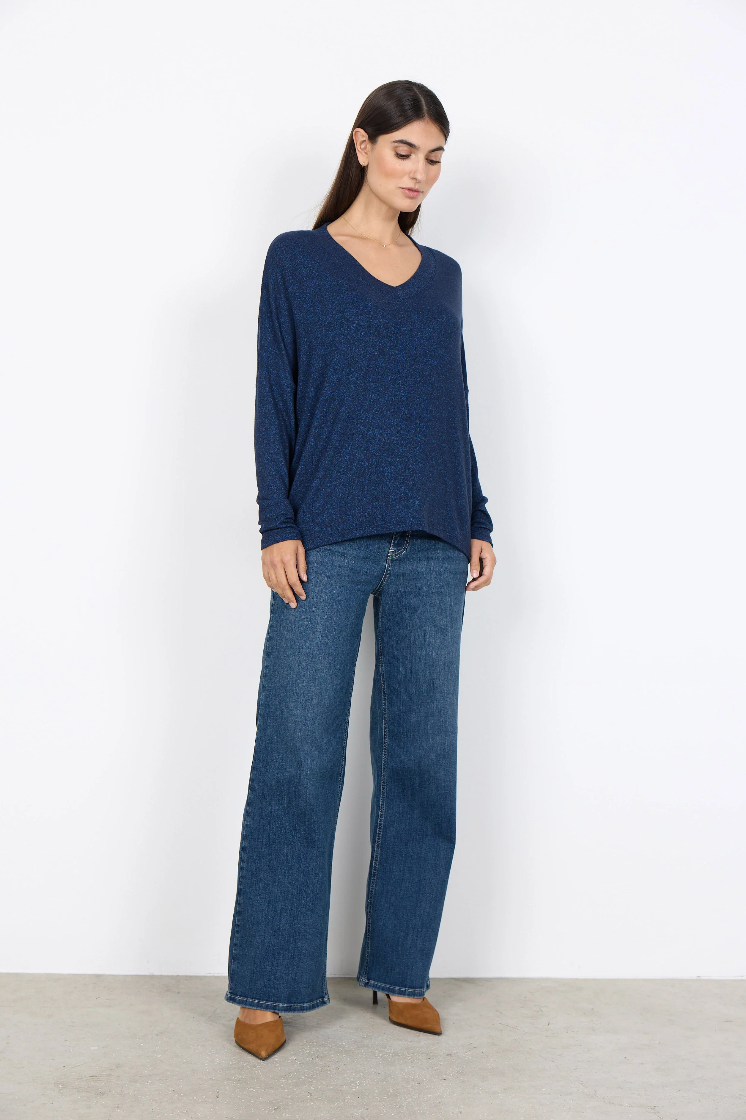Biara Supersoft V-Neck Jumper - Navy Melange - Image 3