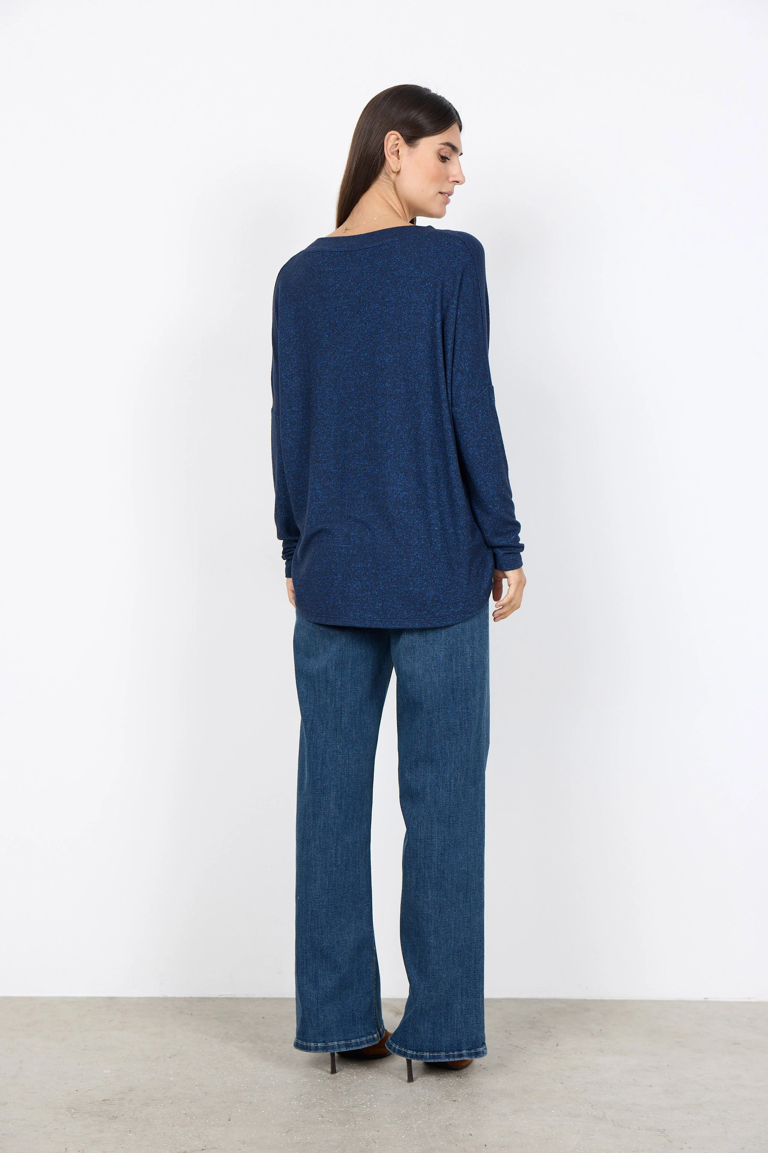Biara Supersoft V-Neck Jumper - Navy Melange - Image 4