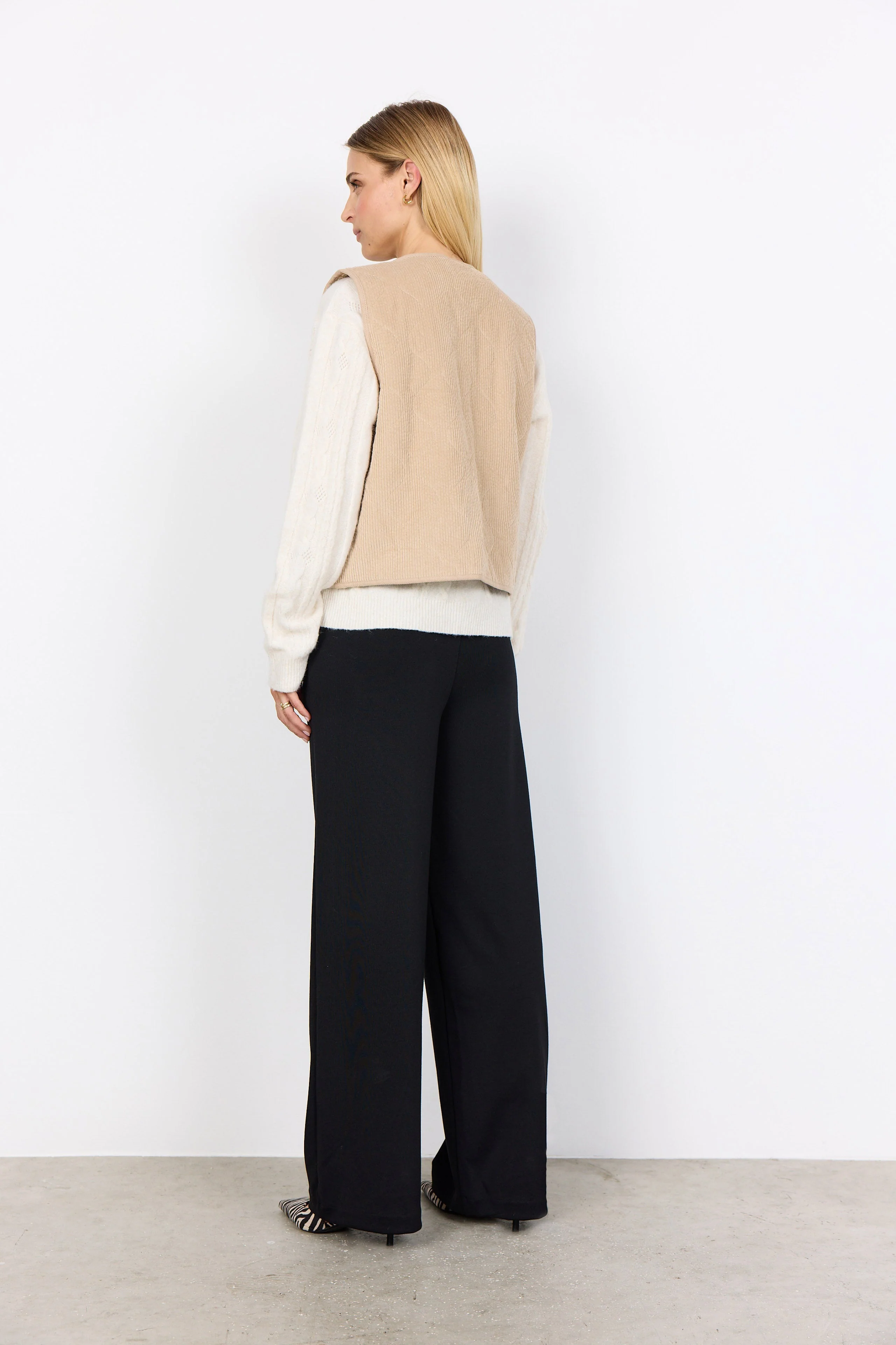 Bindi Sherpa Lined Cord Waistcoat - Sand - Image 4