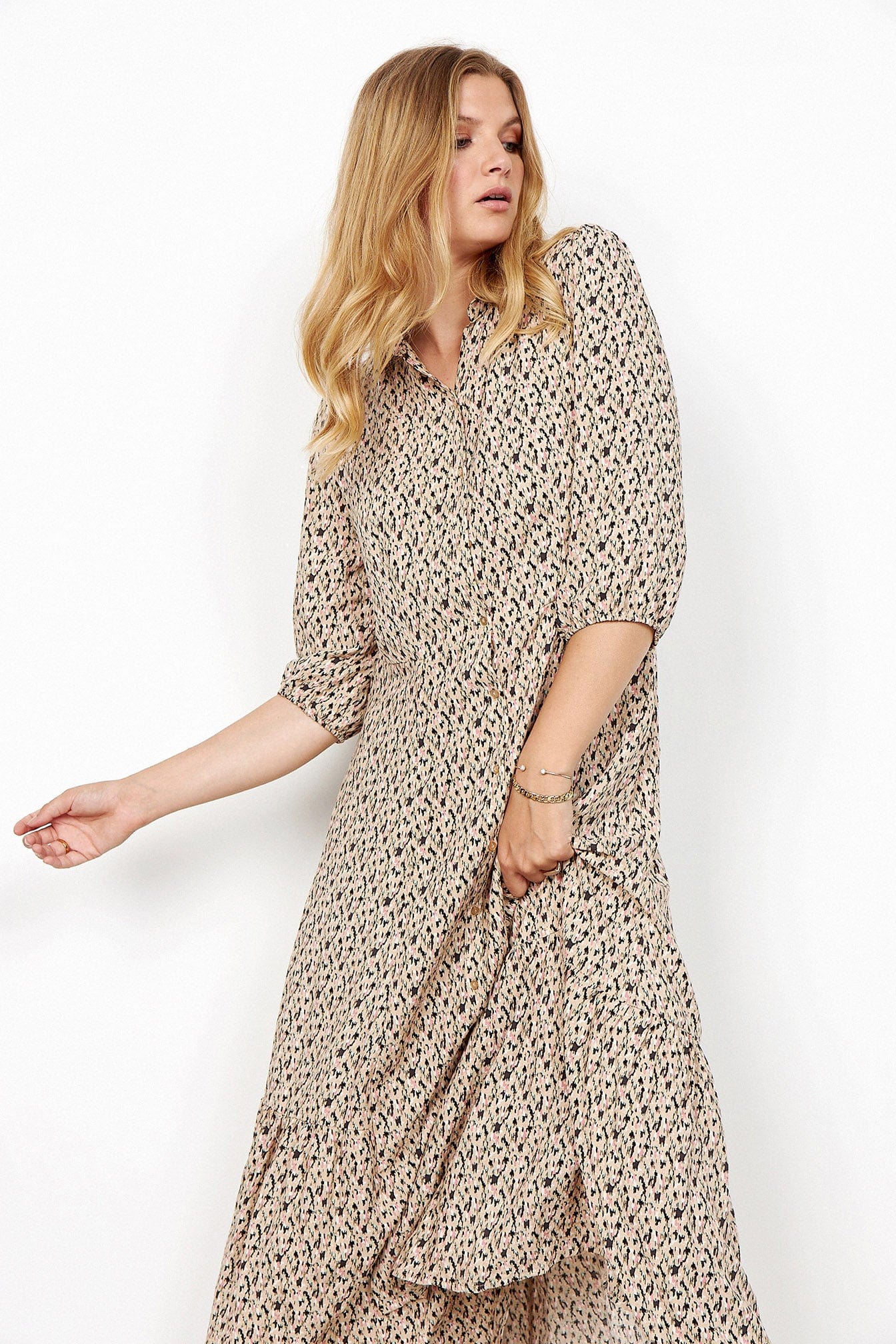 Carice Printed Dropped Hem Midi Dress - Pale Rose - Image 4