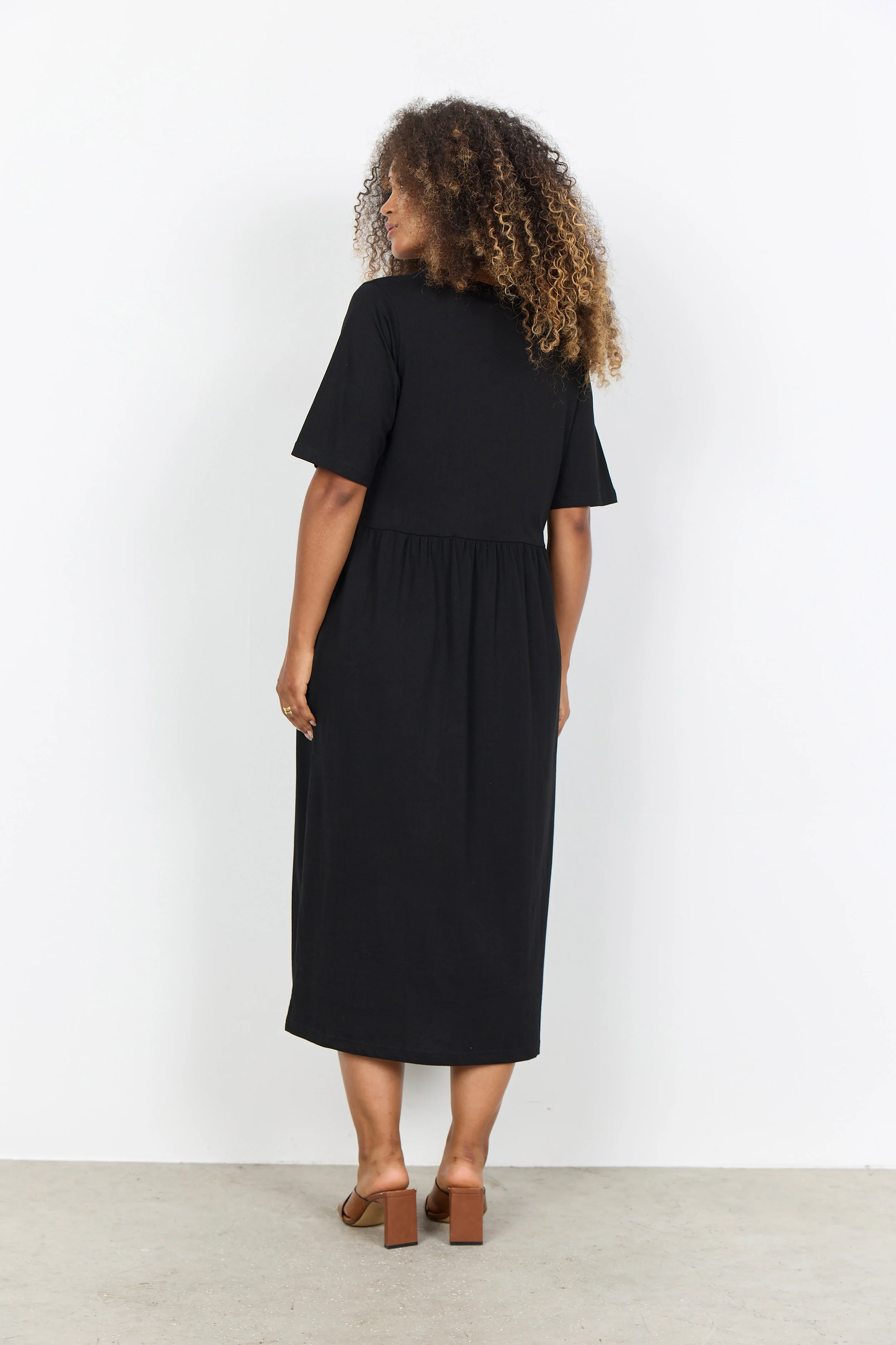 Derby Organic Cotton Midi Dress- Black - Image 4