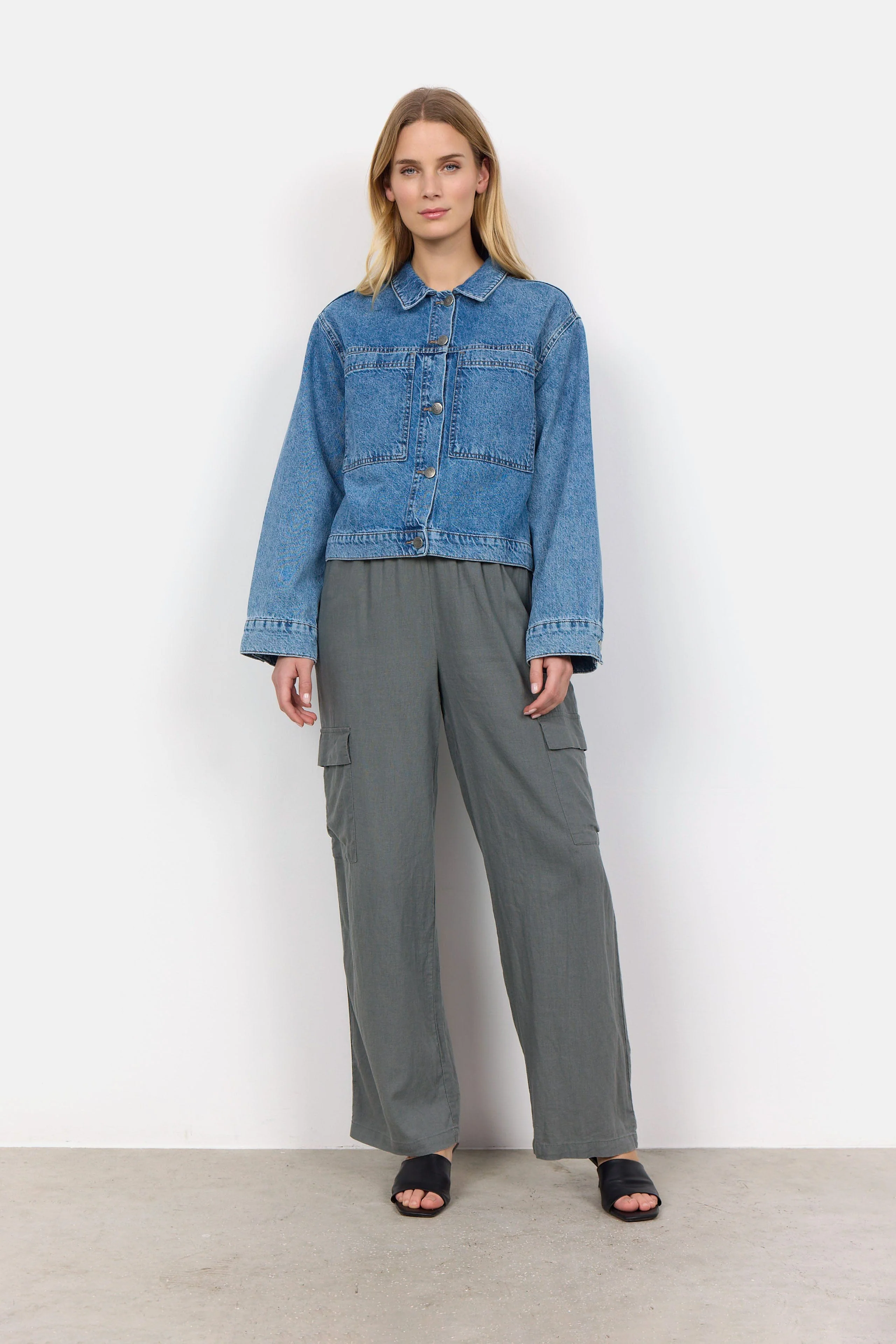 Dolores Denim Jacket - Medium Blue Denim - Image 4