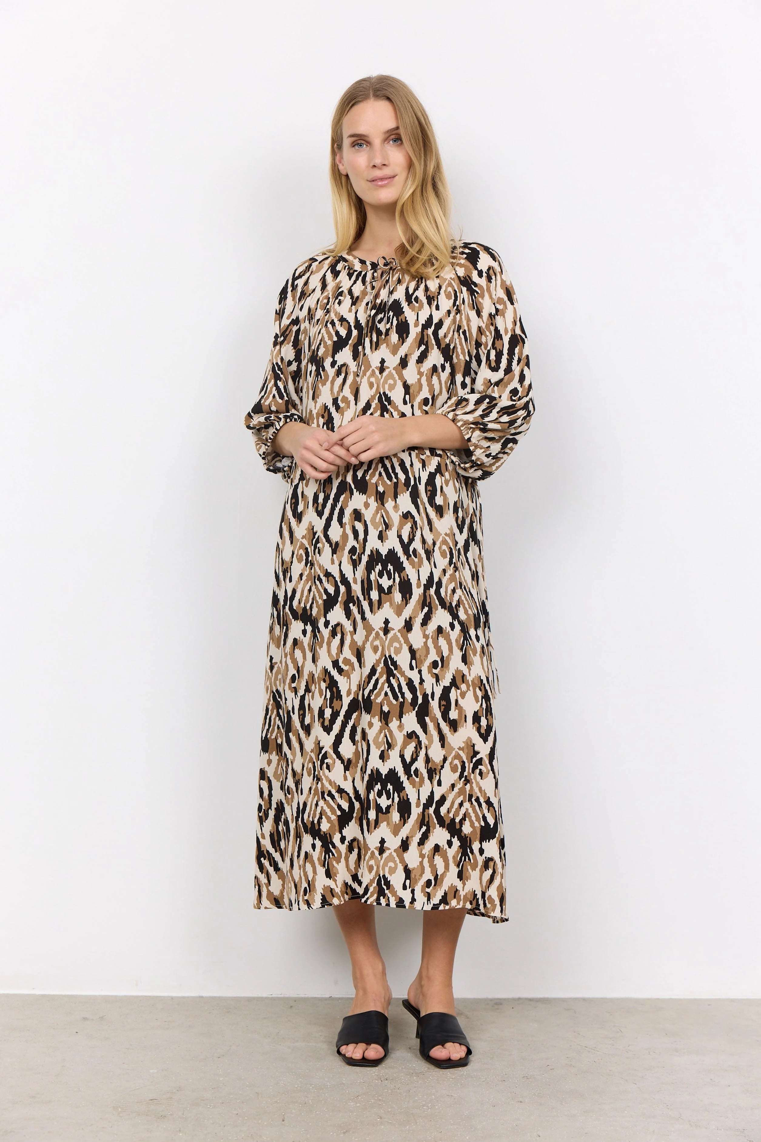 Fang Printed Midi Dress - Desert Brown Combi - Image 3