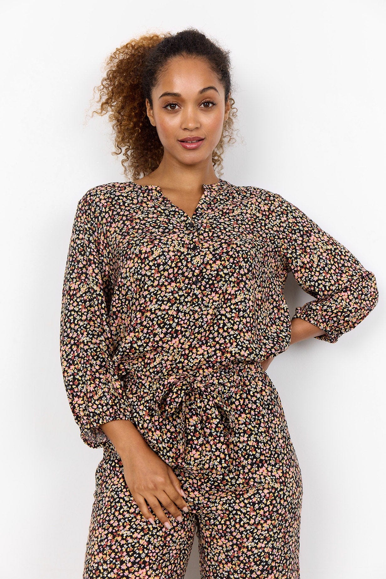 Farah Ditsy Print Blouse - Blush Combi - Image 2