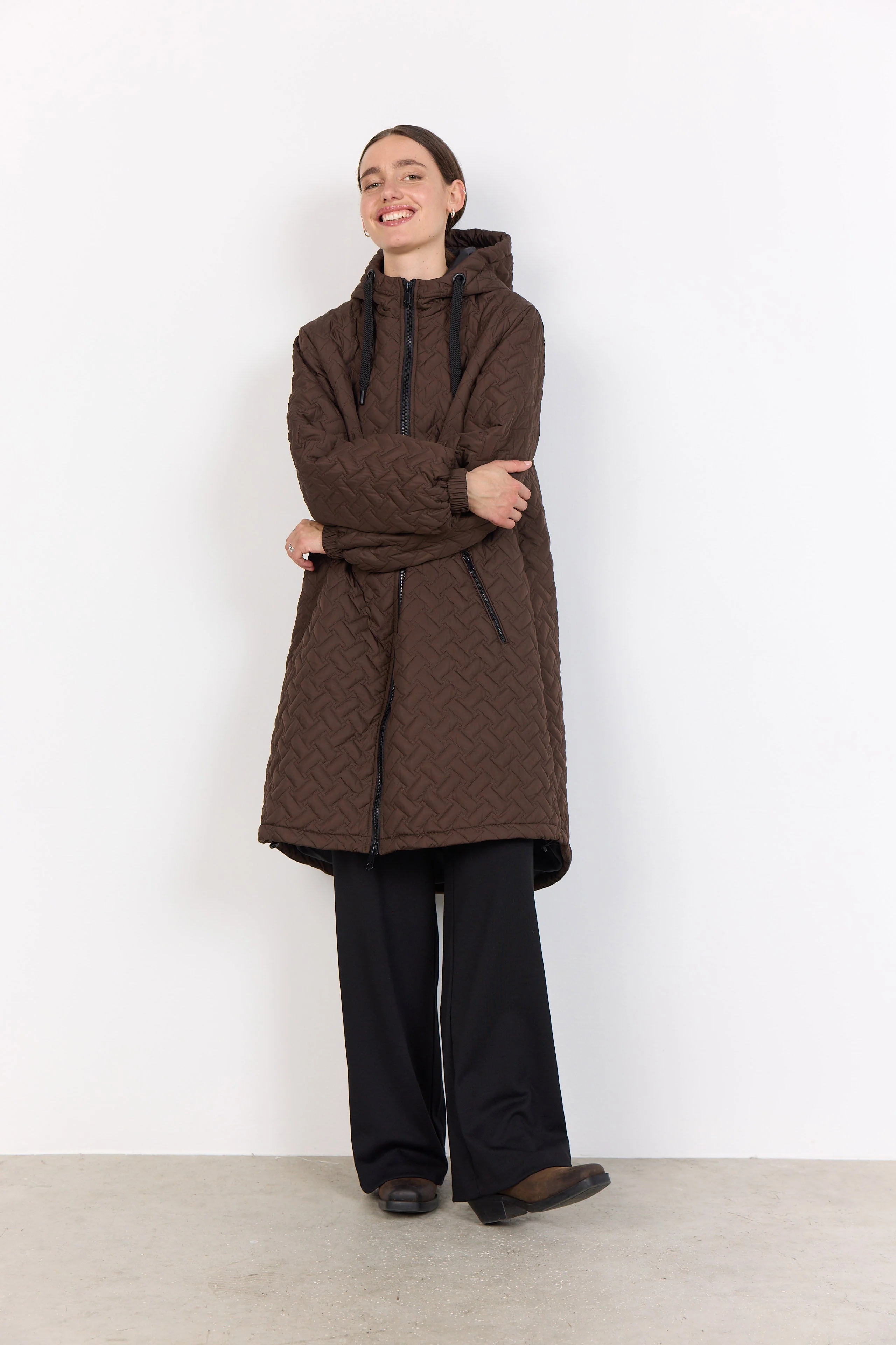 Fenya Quilted Jacket - Hot Fudge - Image 3