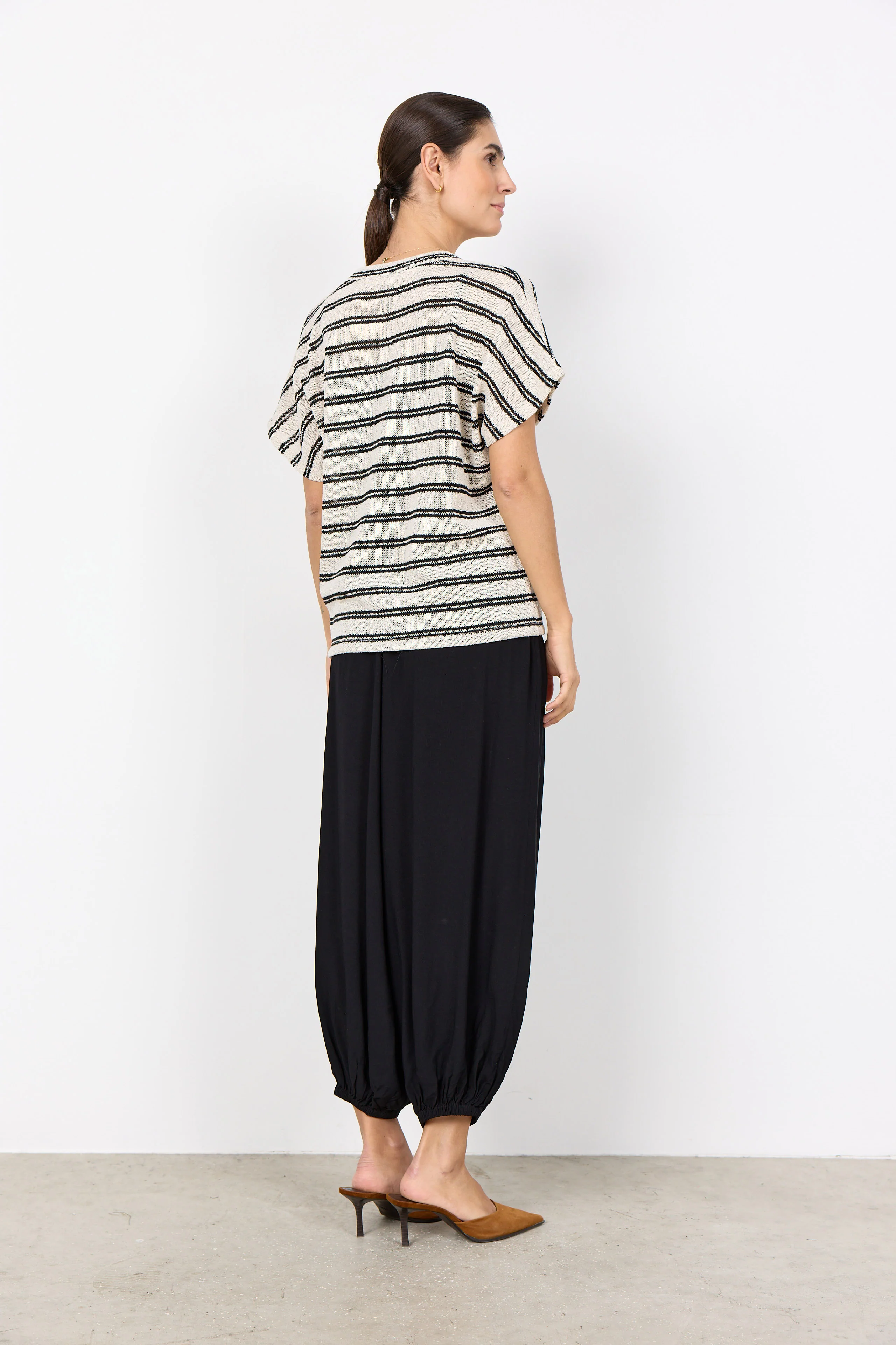 Frey Knitted T-Shirt - Black Combi - Image 4