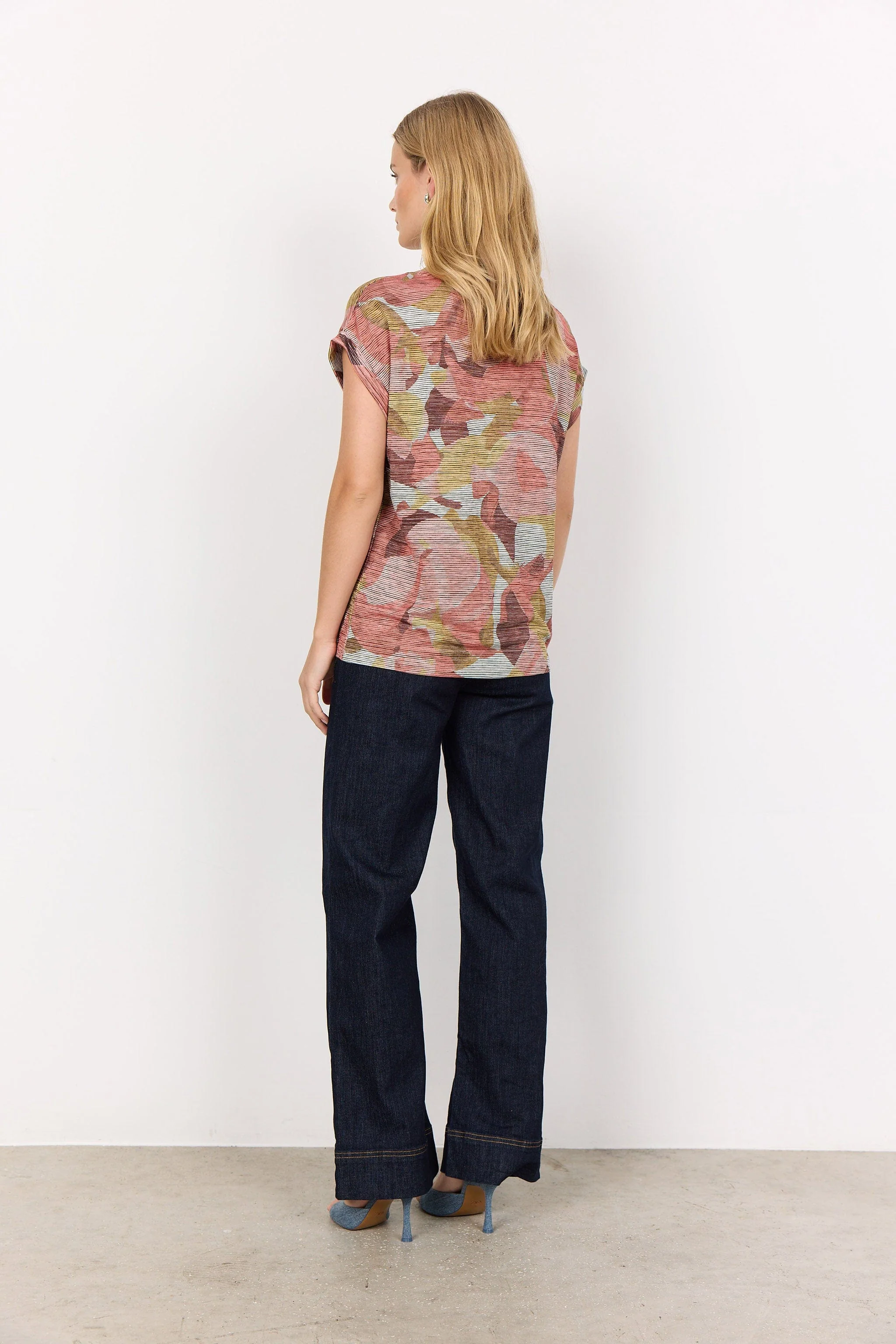 Galina Printed T-Shirt - Peach Pink Combi - Image 4