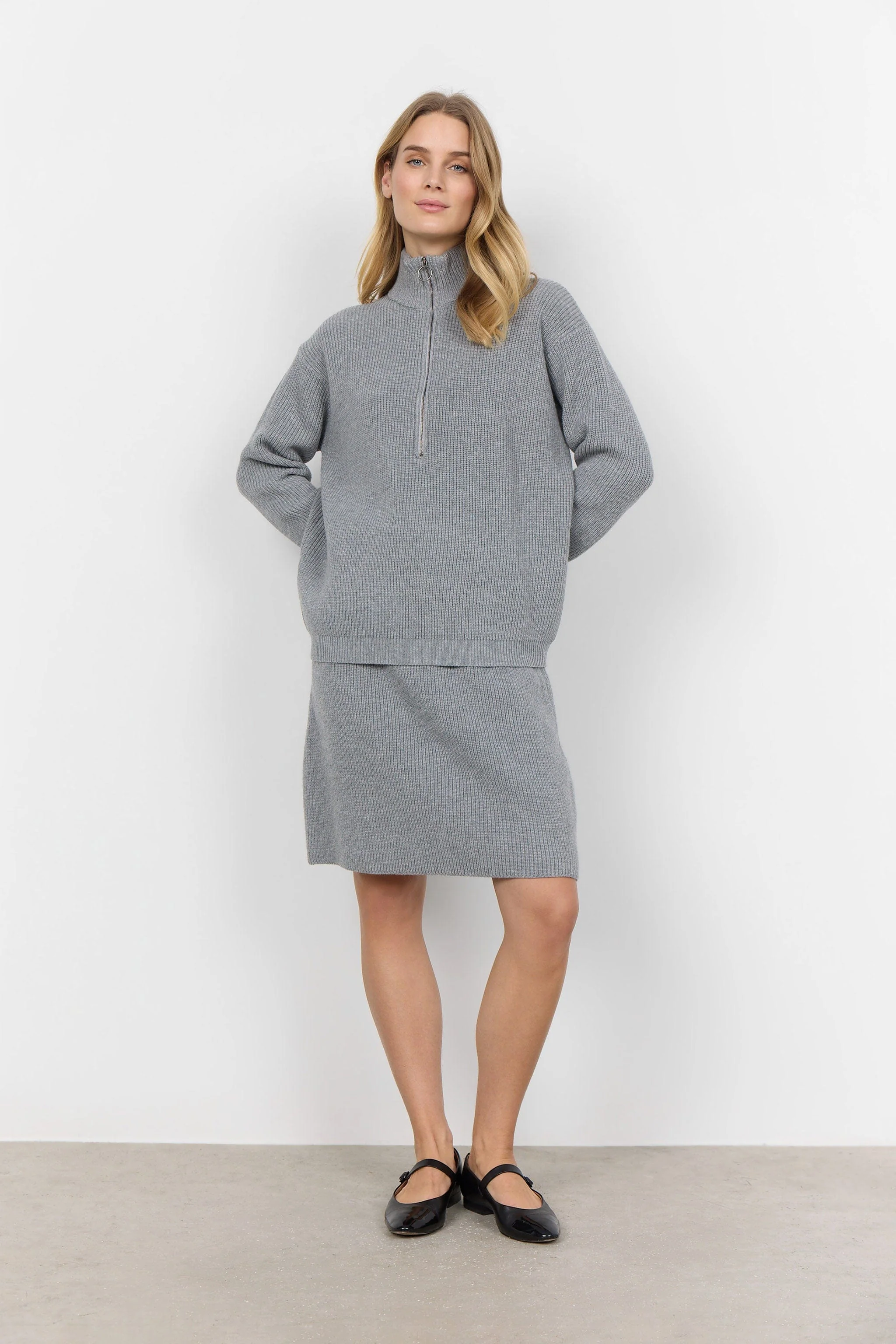 Ilia Quarter Zip Knitted Jumper - Mid Grey Melange - Image 3