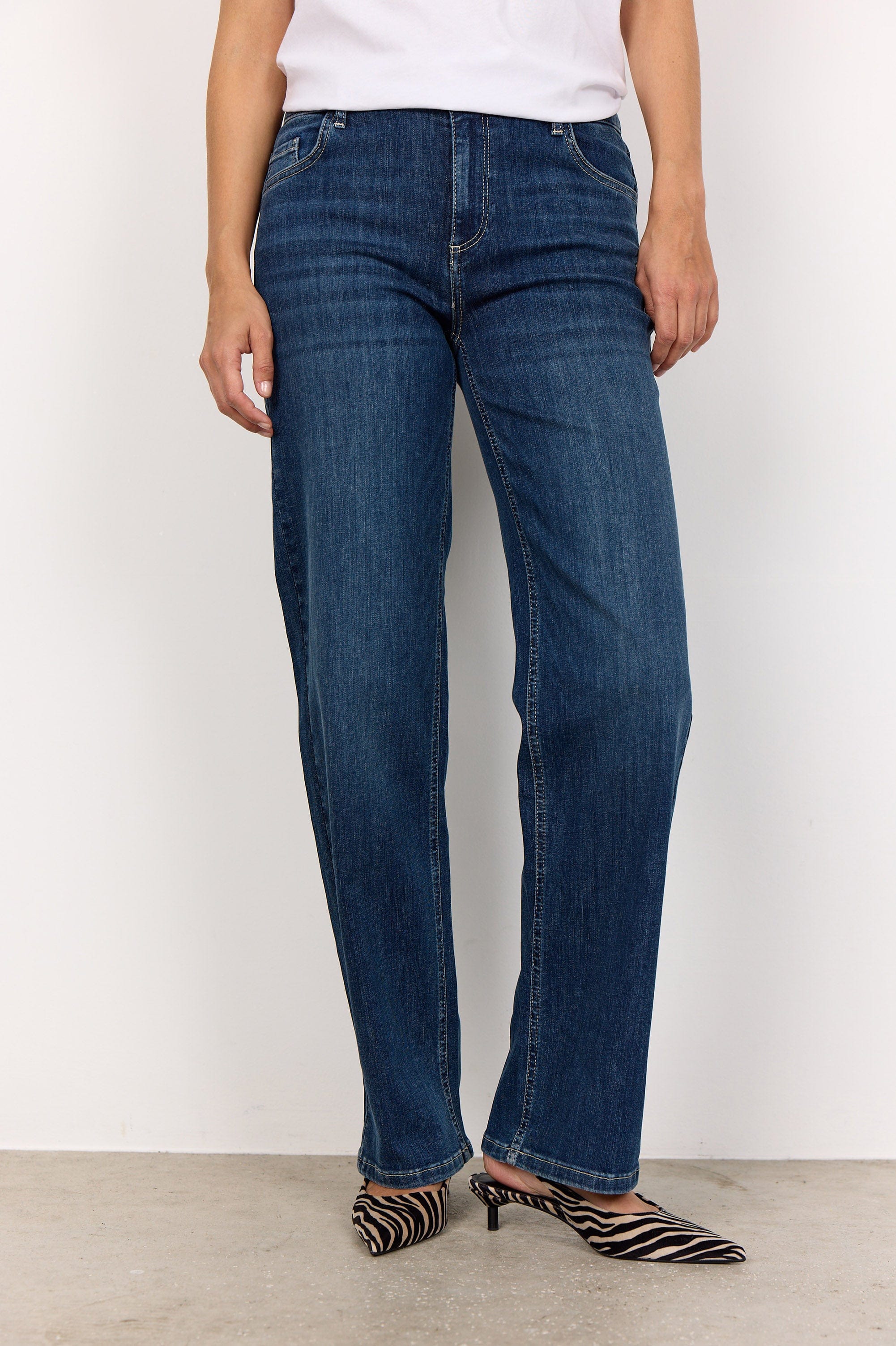 Kimberly 34-B Straight Leg Jeans - Dark Blue Denim - Image 4