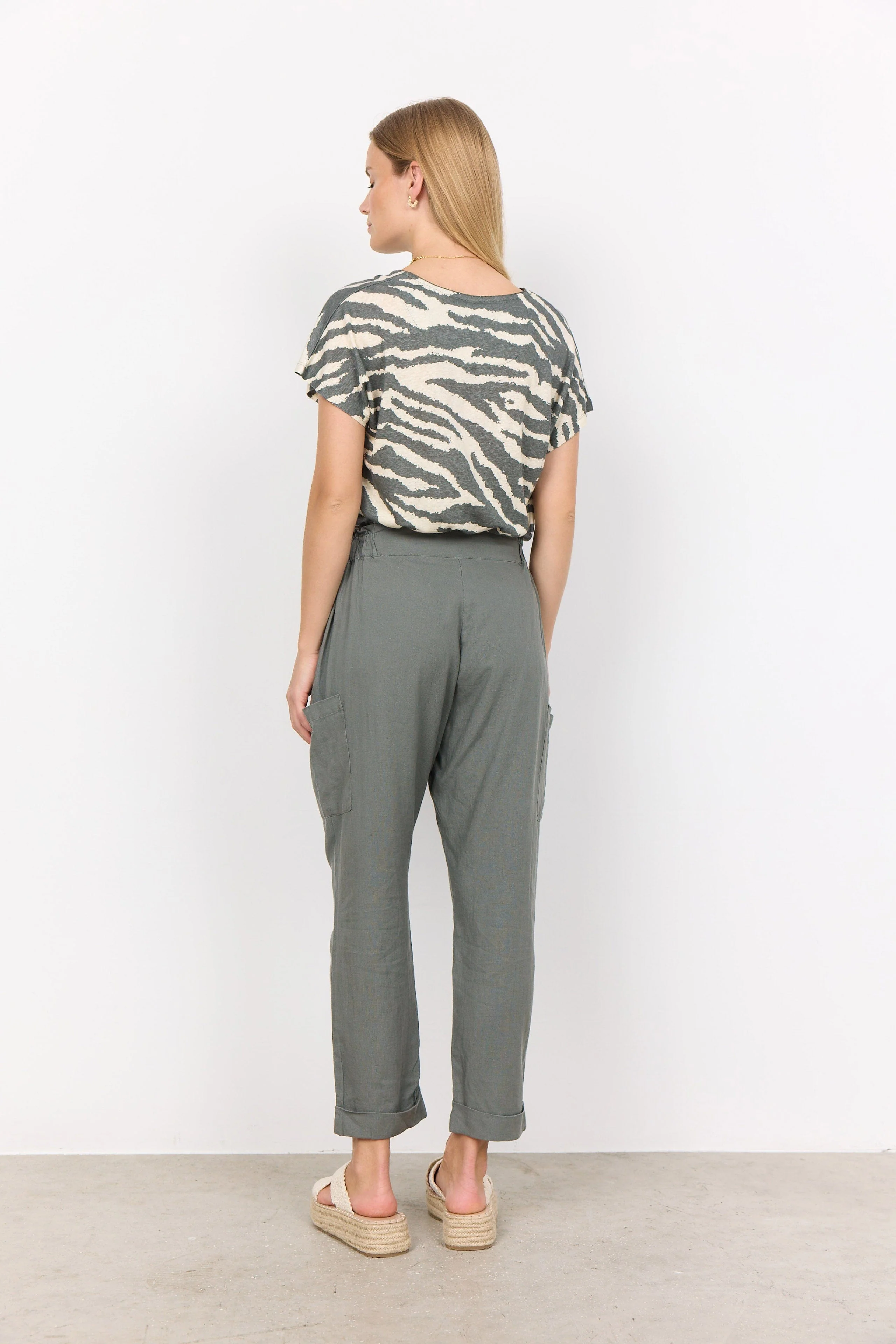Lenise Animal Print T-Shirt - Misty Combi - Image 5