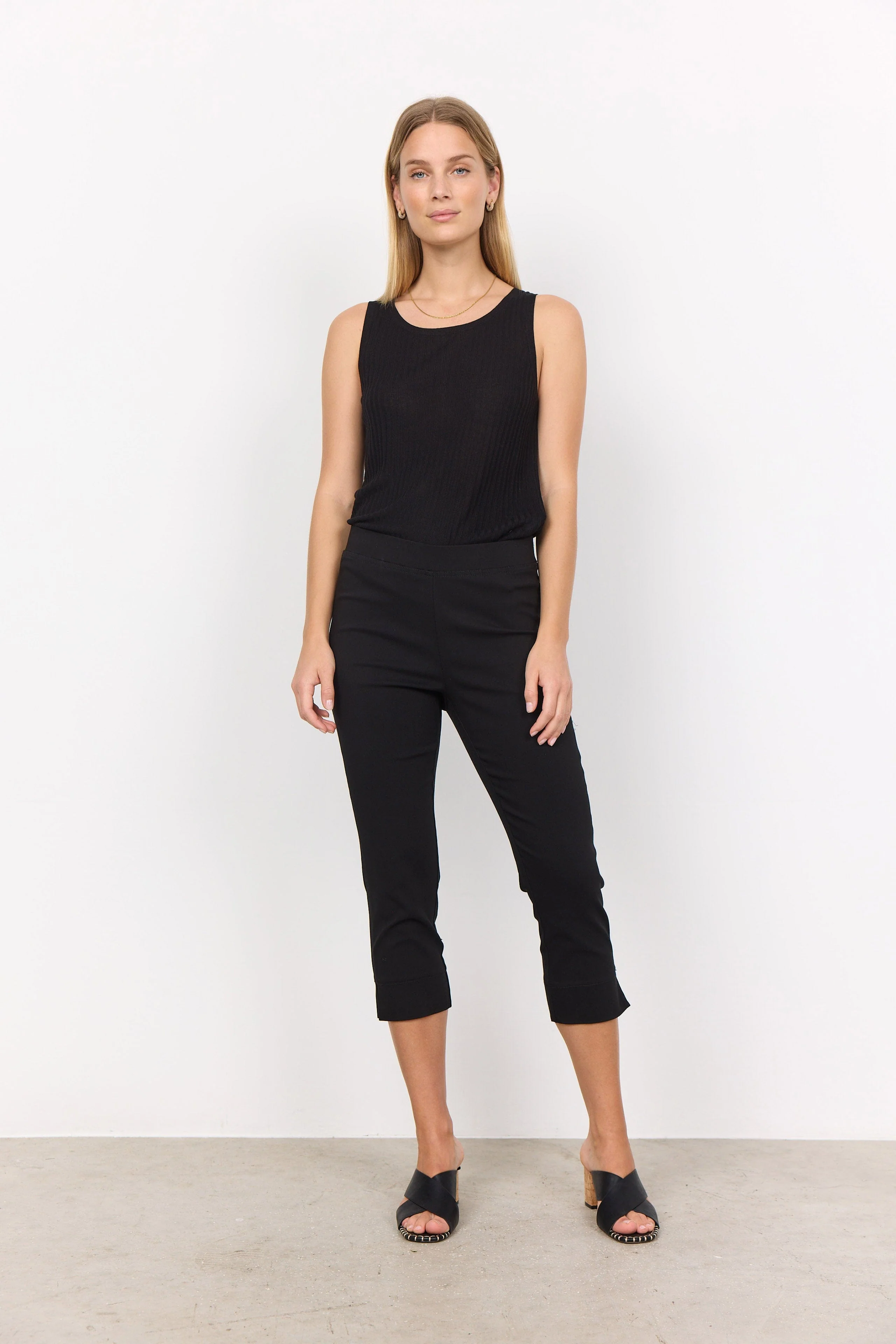 Lilly Cropped Trousers - Black - Image 3