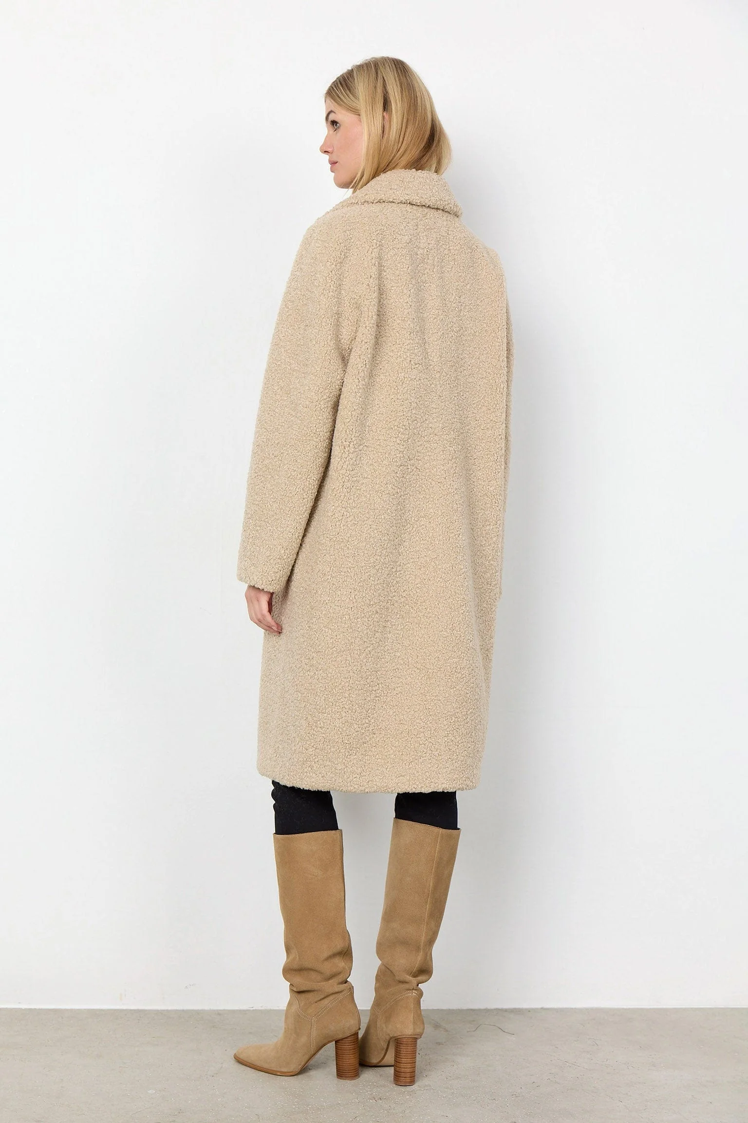 Mukite Teddy Coat - Sand - Image 4