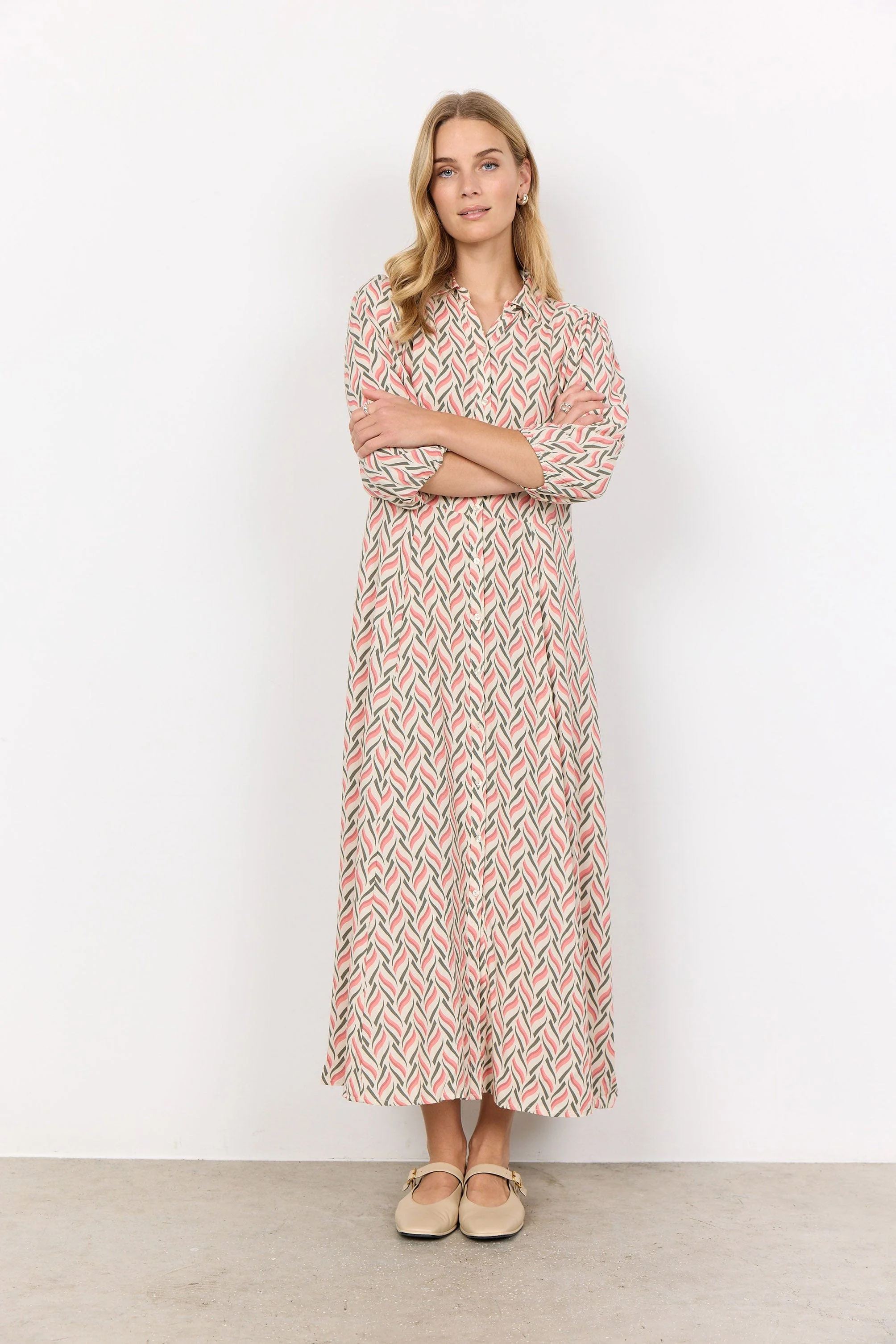 Penny Geo Print Midi Dress - Peach Pink Combi - Image 3