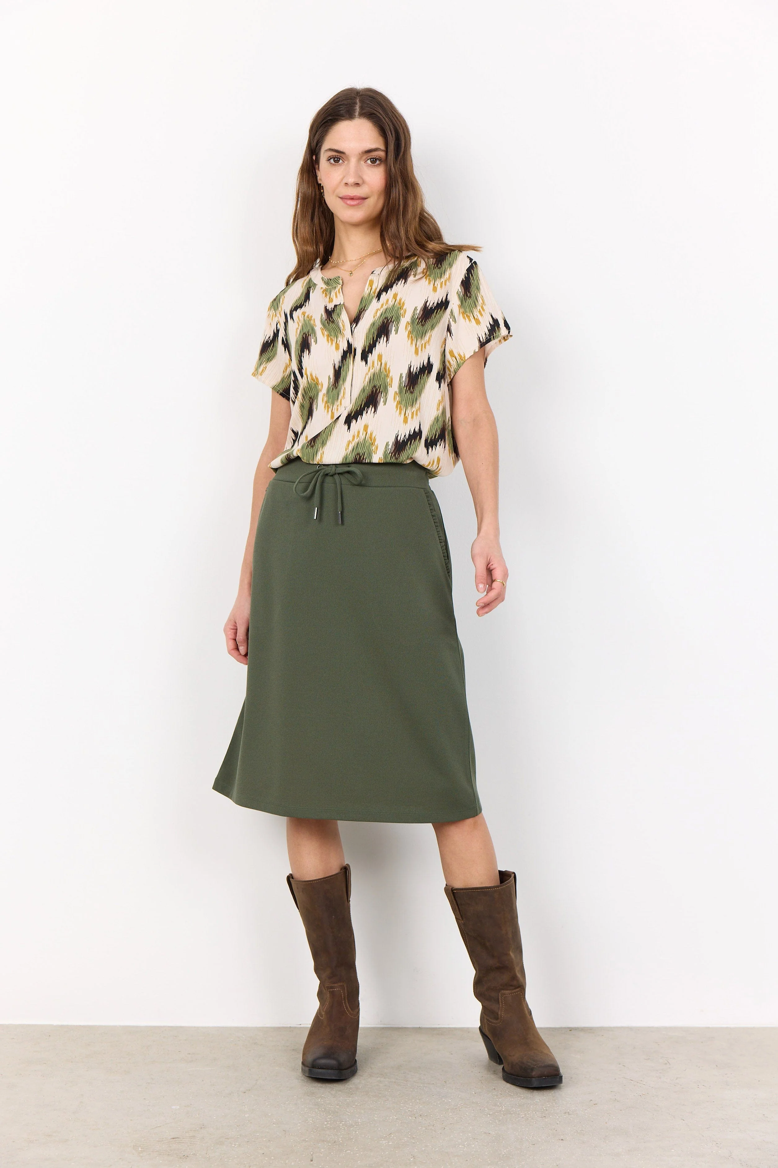 Rosilda Abstract Print T-Shirt - Calliste Green Combi - Image 3