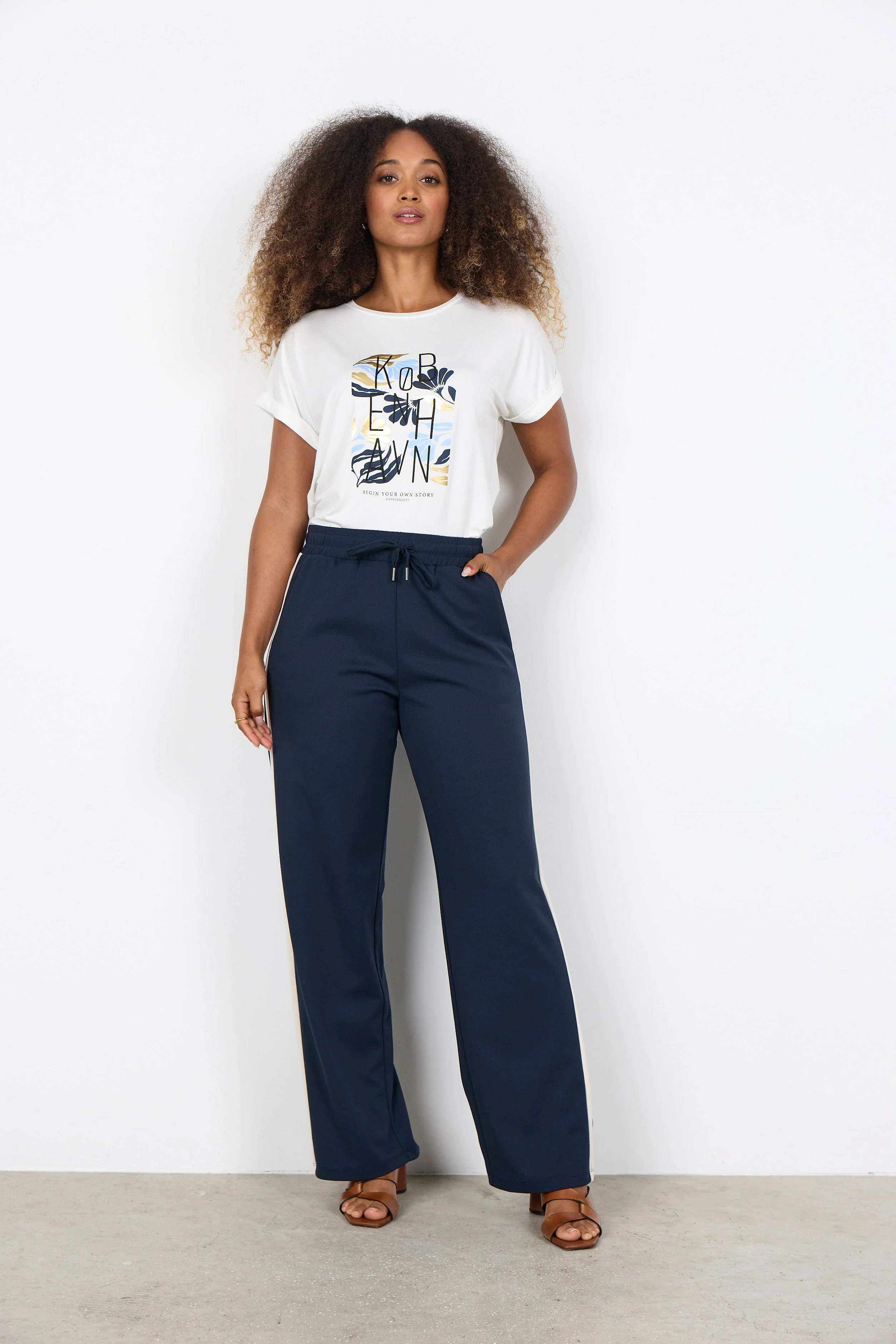 Siham Contrast Elasticated Waist Straight Leg - Navy Combi - Image 3