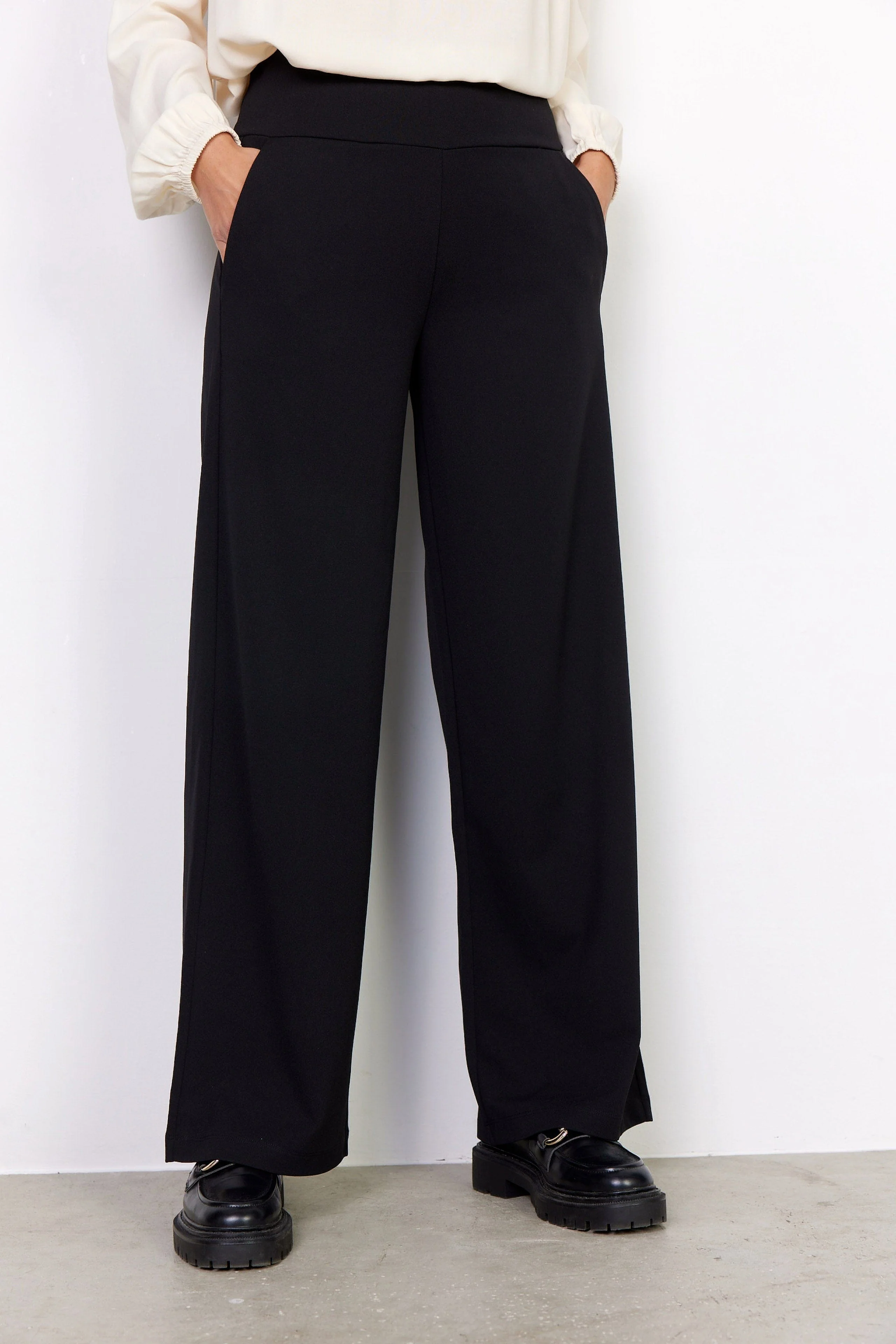 Siham Wide Leg Elastic Waist Trousers - Black - Image 3
