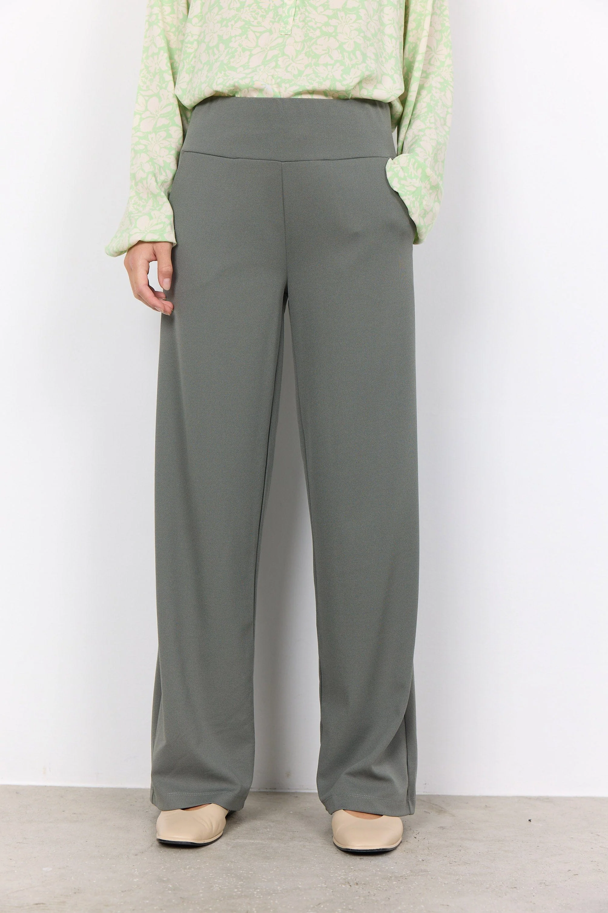 Siham Wide Leg Elastic Waist Trousers - Misty - Image 3