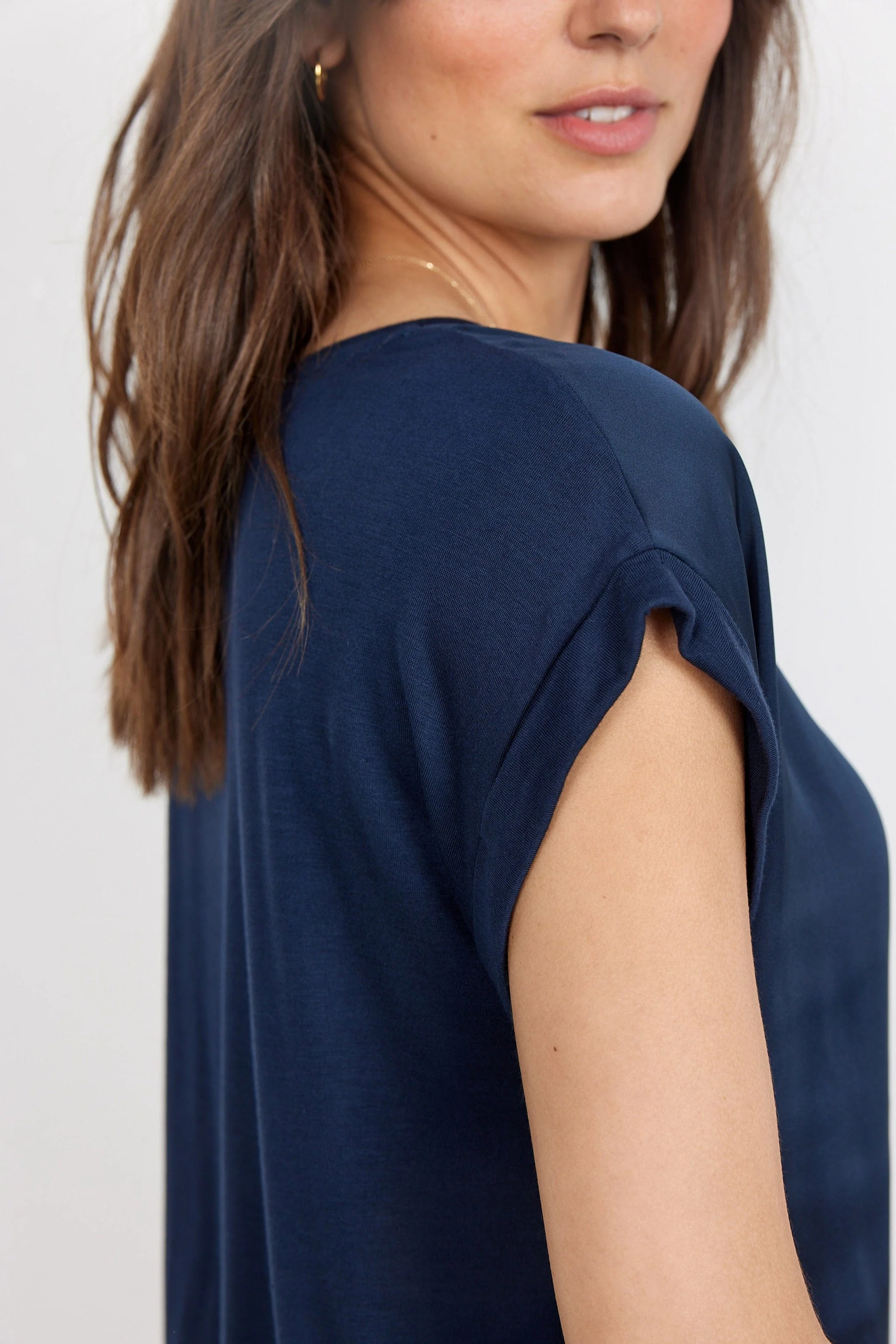 Thilde T-Shirt - Navy - Image 4