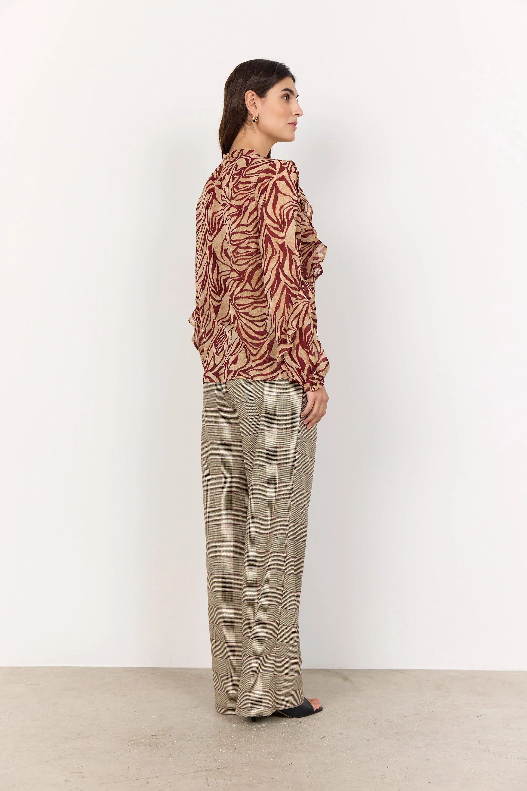 Valborg Printed Ruffle Detail Blouse - Red Combi - Image 4