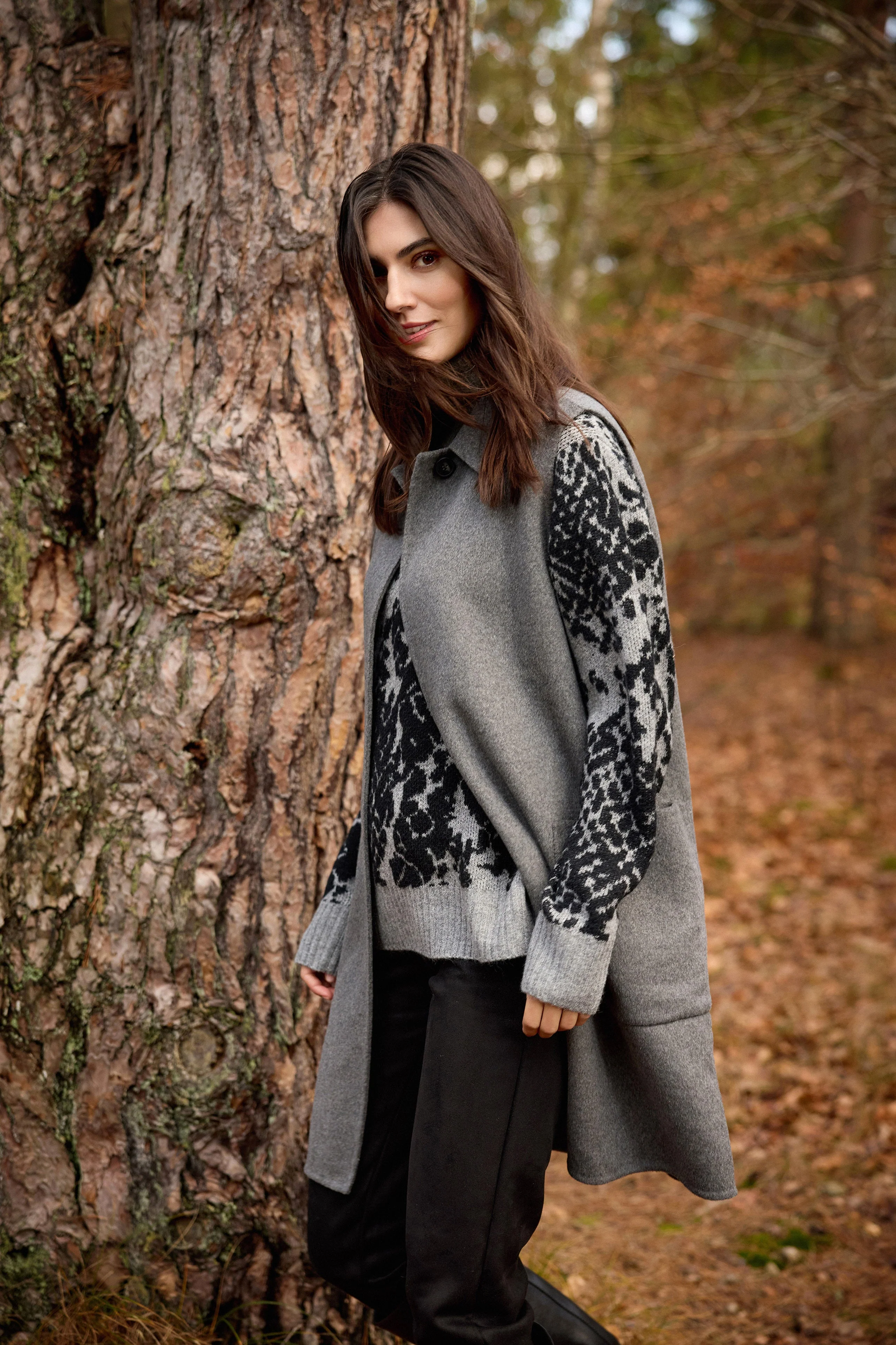 Vienna Longline Wool Blend Waistcoat - Dark Earth Melange - Image 5