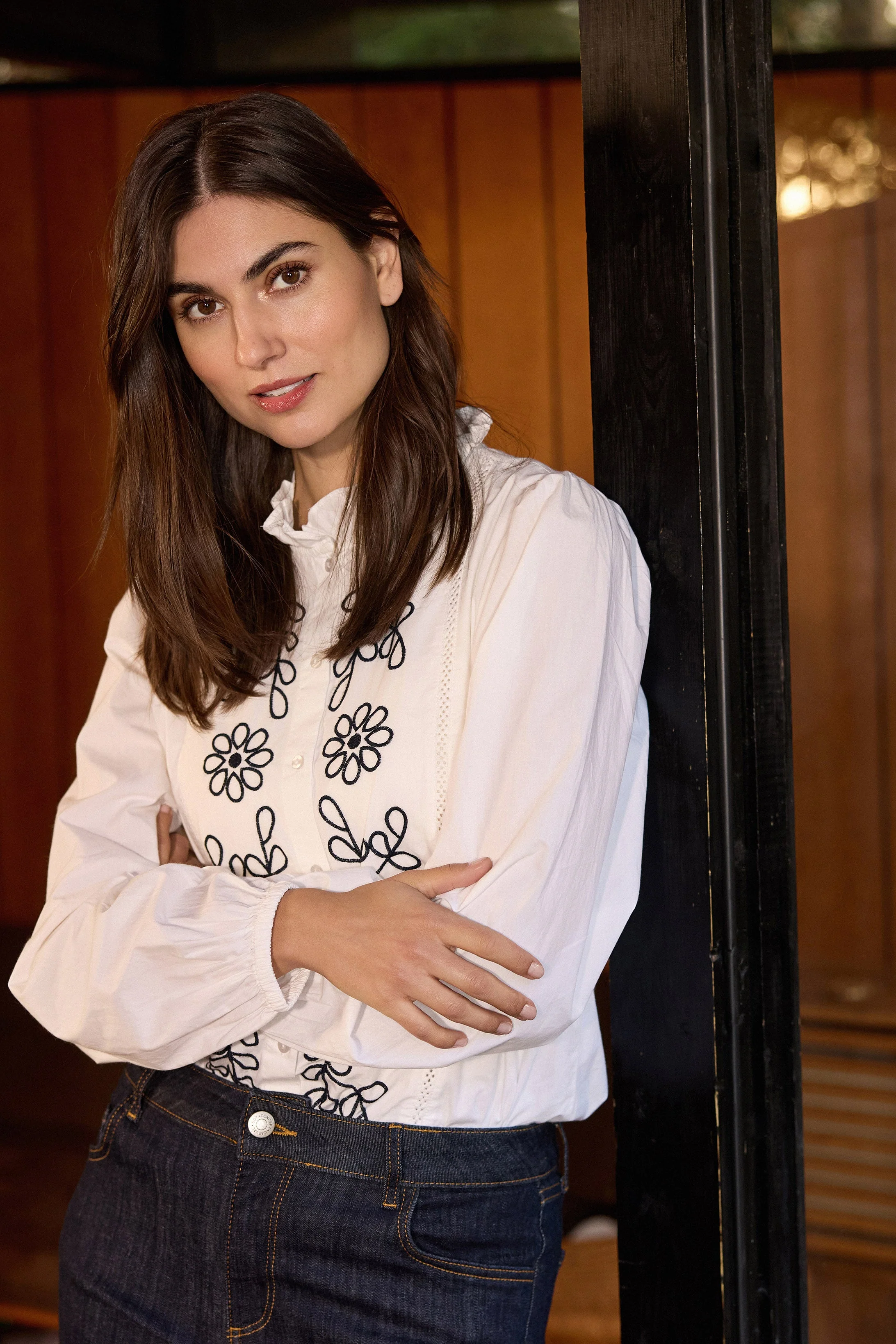 Vinca Embroidered Shirt - White/Black - Image 2