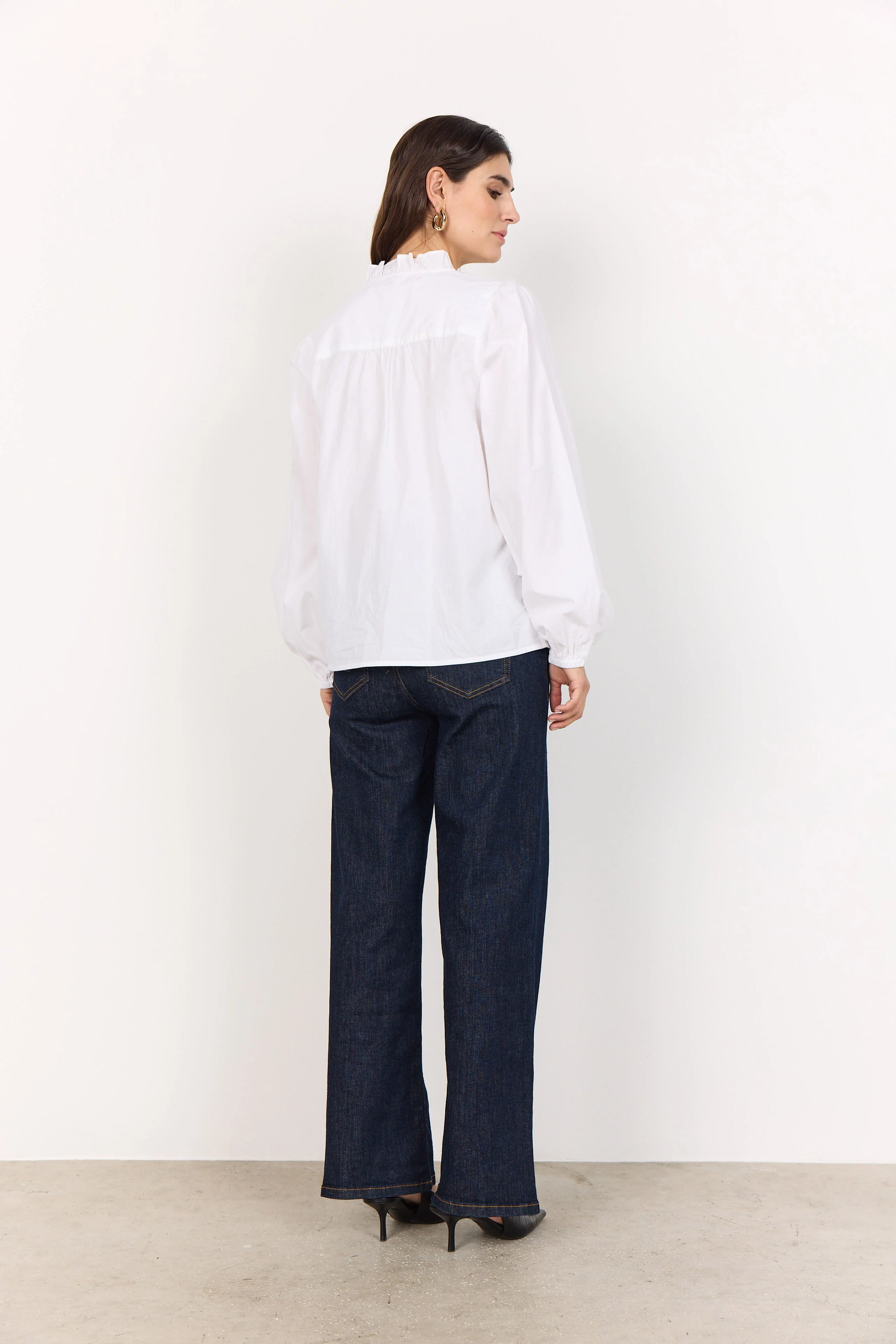 Vinca Embroidered Shirt - White/Black - Image 5