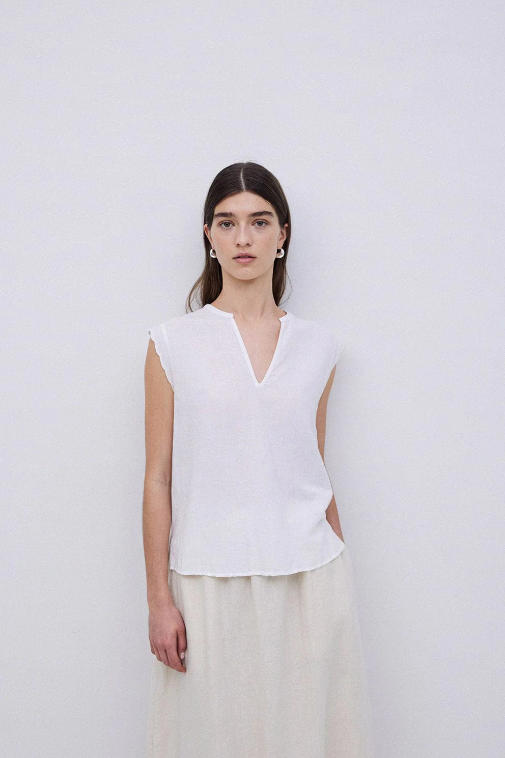 Claudie Cotton/Linen Sleeveless Top - White - Image 2