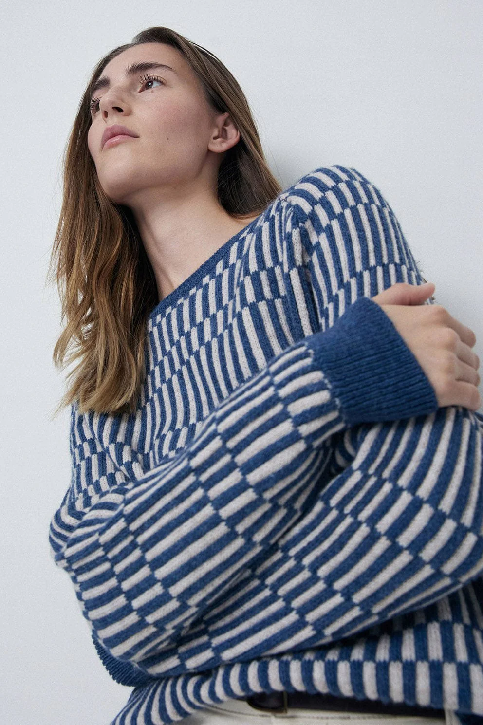 Line Detail Knitted Jumper - Uniform Blue - Image 4